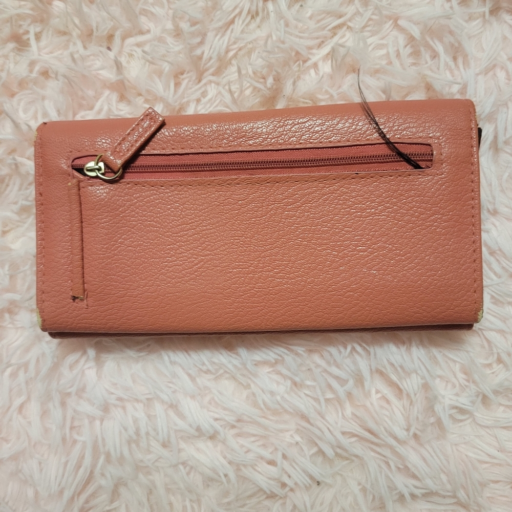 Tri-Fold Wallet - Picture 2 of 5
